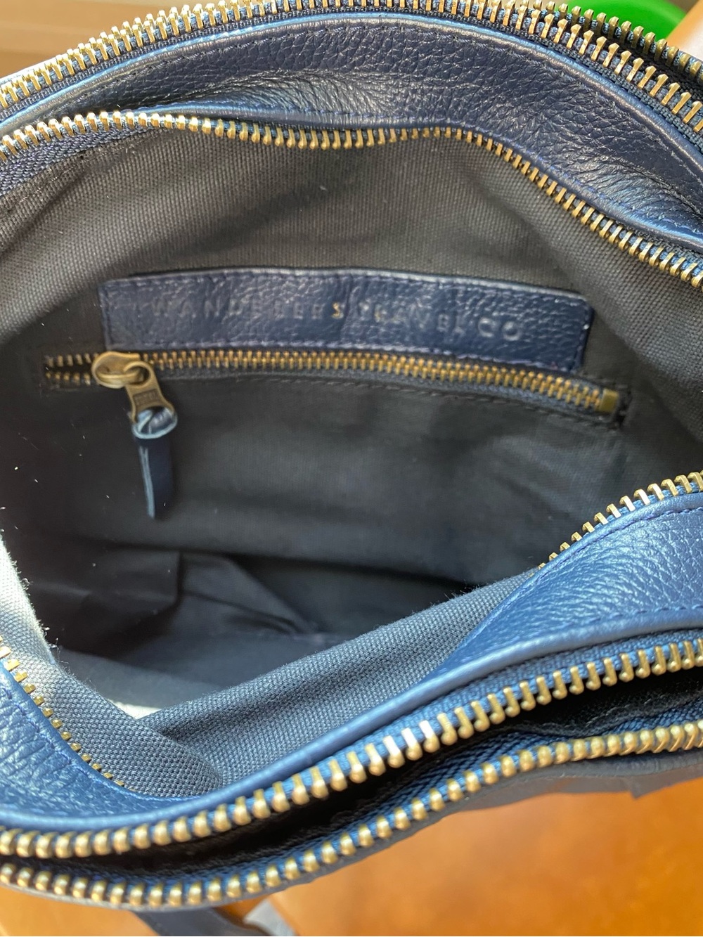 Wanderers Travel Co The Manhattan Crossbody in French Navy - Picture 9 of 10
